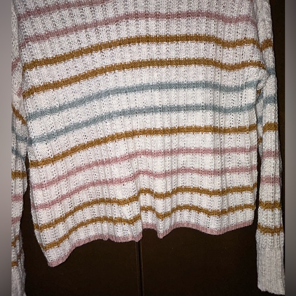 ••4/$20 CLOTHING SALE•• So Brand Striped Sweater Women’s Size Large - Picture 4 of 8